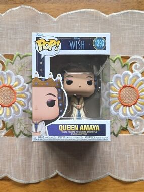 Funko POP! Disney Wish Queen Amaya - Blue, Gold & White Vinyl Figure #1393